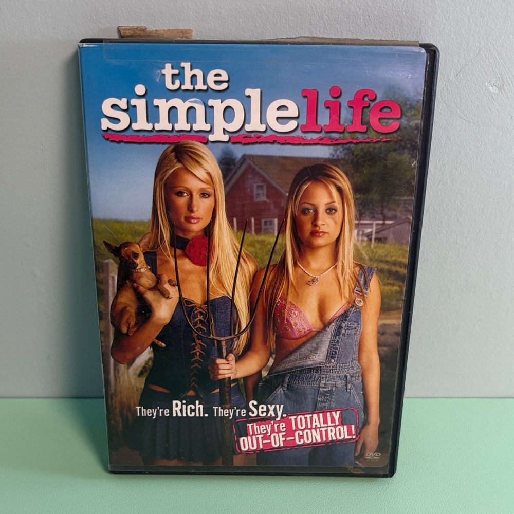 The Simple Life Season 1 DVD, Paris Hilton & Nicole Richie, Rated 14+
